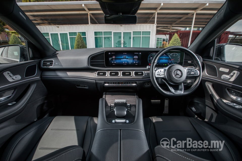 Mercedes-Benz GLE Coupe C167 (2020) Interior