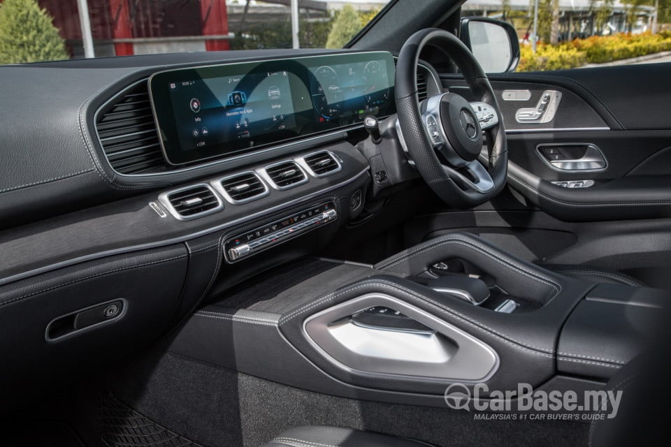 Mercedes-Benz GLE Coupe C167 (2020) Interior