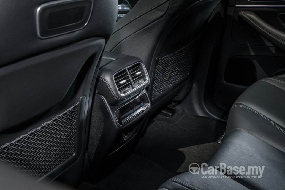 Mercedes-Benz GLE Coupe C167 (2020) Interior