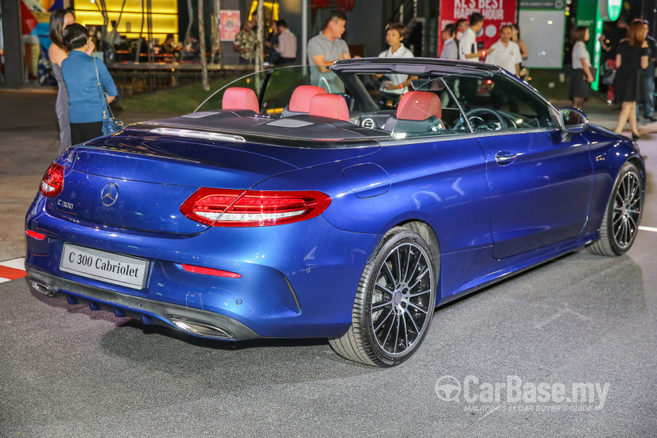 Mercedes-Benz C-Class Cabriolet A205 (2016) Exterior