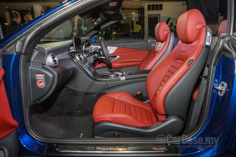 Audi Q5 FY (2019) Interior