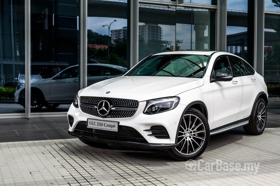 Mercedes-Benz GLC Coupe C253 (2016) Exterior