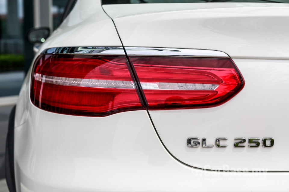 Mercedes-Benz GLC Coupe C253 (2016) Exterior
