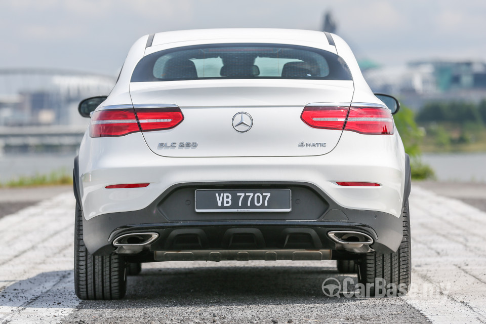 Mercedes-Benz GLC Coupe C253 (2016) Exterior