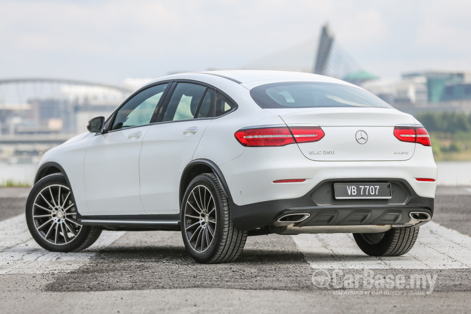 Mercedes-Benz GLC Coupe C253 (2016) Exterior