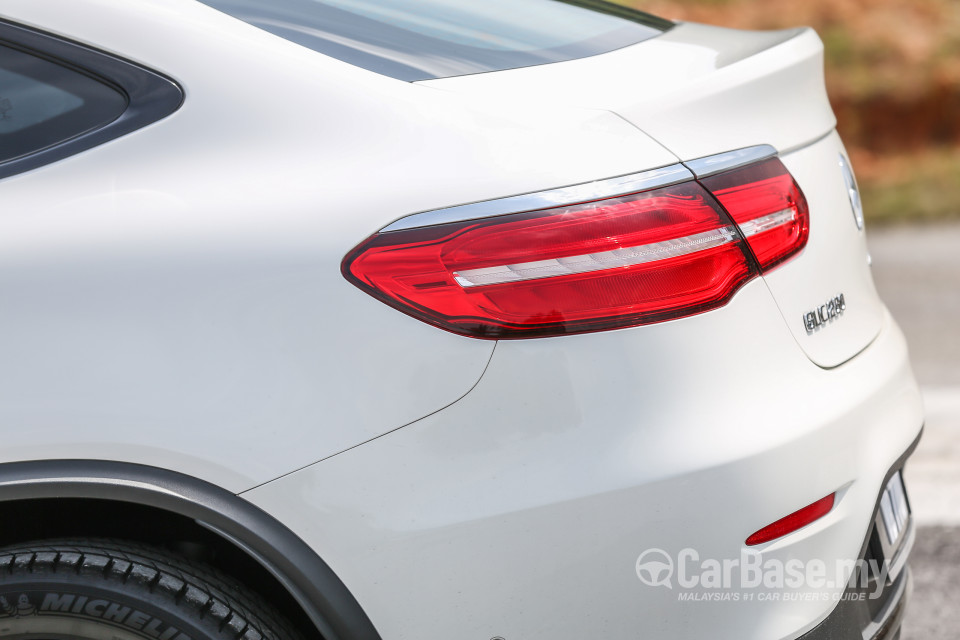 Mercedes-Benz GLC Coupe C253 (2016) Exterior
