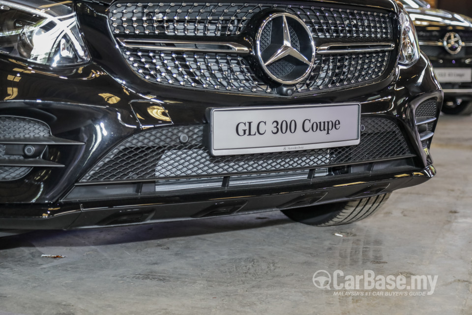 Mercedes-Benz GLC Coupe C253 (2016) Exterior