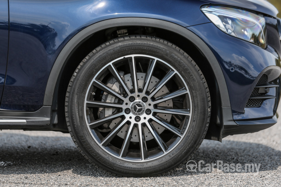 Mercedes-Benz GLC Coupe C253 (2016) Exterior