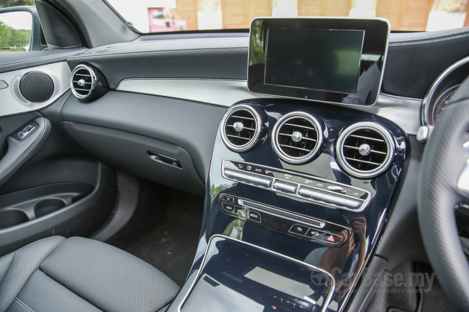 BMW i4 G26 (2022) Interior