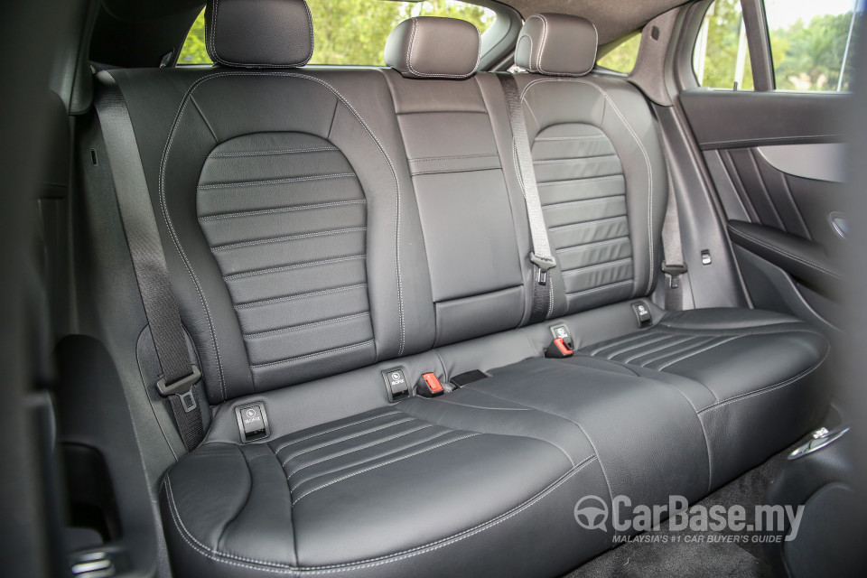 Mercedes-Benz GLC Coupe C253 (2016) Interior