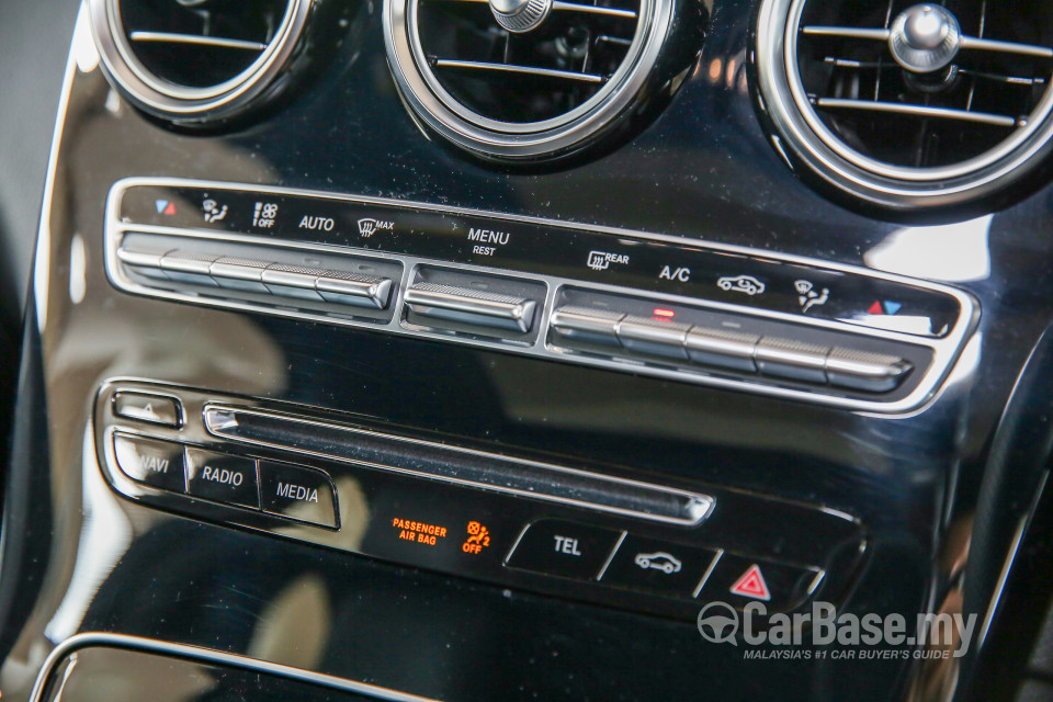 Mercedes-Benz GLC Coupe C253 (2016) Interior