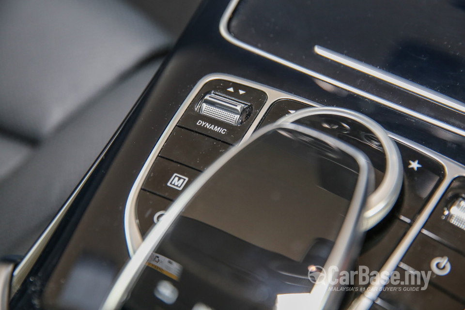 Mercedes-Benz GLC Coupe C253 (2016) Interior