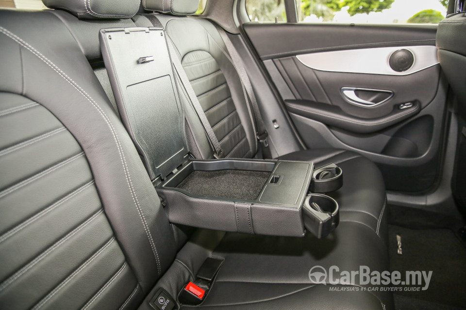 Mercedes-Benz GLC Coupe C253 (2016) Interior