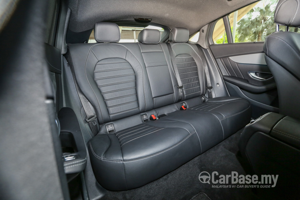 Mercedes-Benz GLC Coupe C253 (2016) Interior