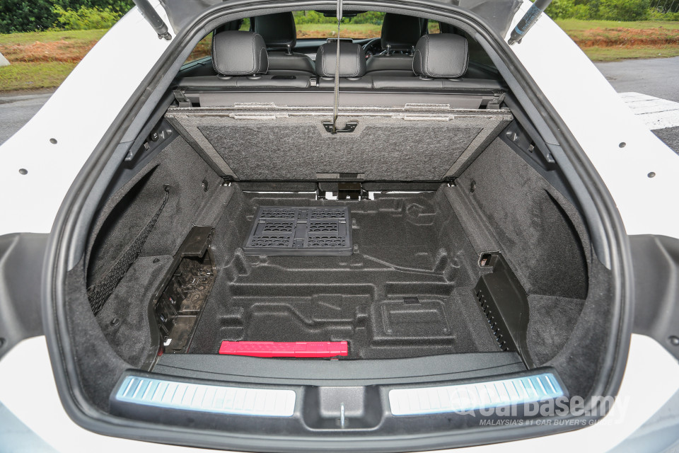 Mercedes-Benz GLC Coupe C253 (2016) Interior