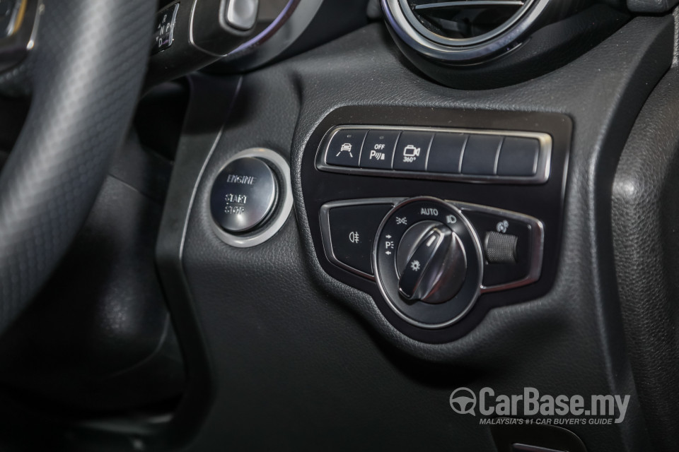 Mercedes-Benz GLC Coupe C253 (2016) Interior
