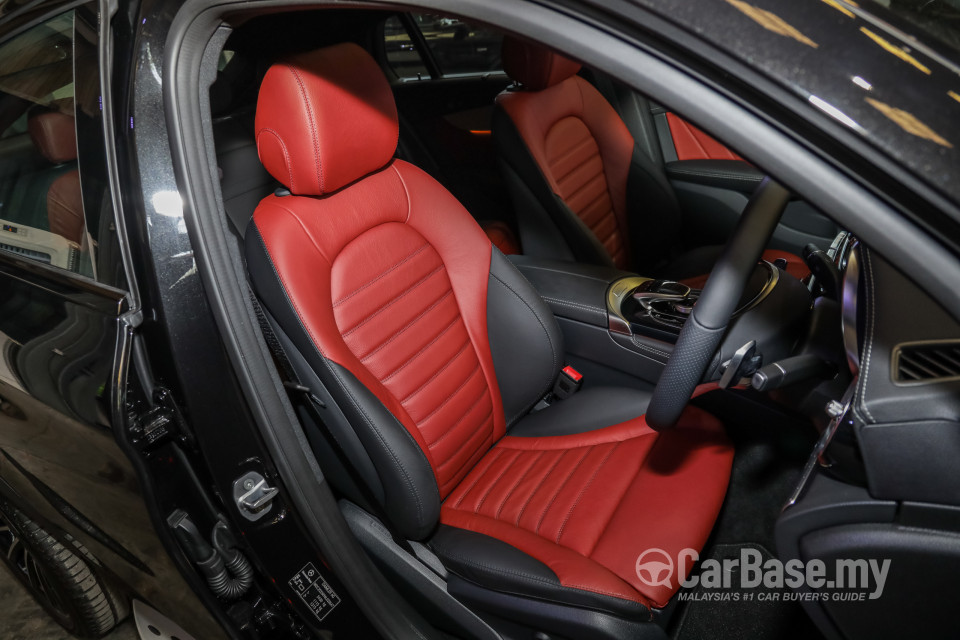 Mercedes-Benz GLC Coupe C253 (2016) Interior