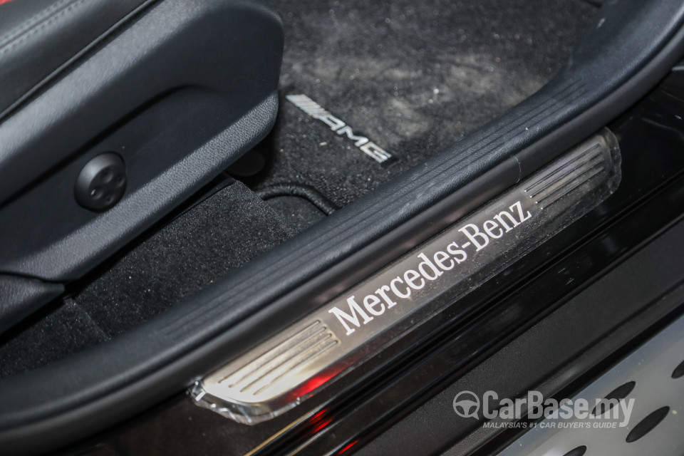 Mercedes-Benz GLC Coupe C253 (2016) Interior
