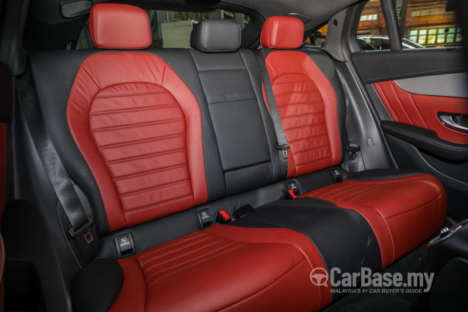 Mercedes-Benz GLC Coupe C253 (2016) Interior