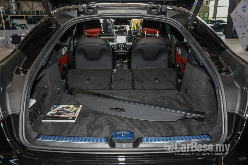 Mercedes-Benz GLC Coupe C253 (2016) Interior