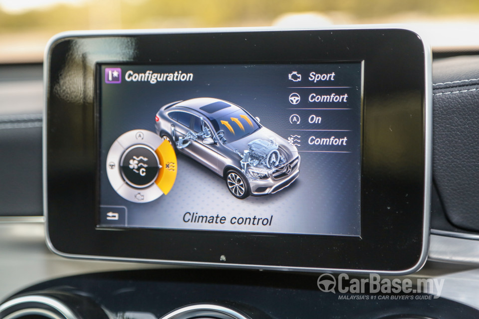Mercedes-Benz GLC Coupe C253 (2016) Interior