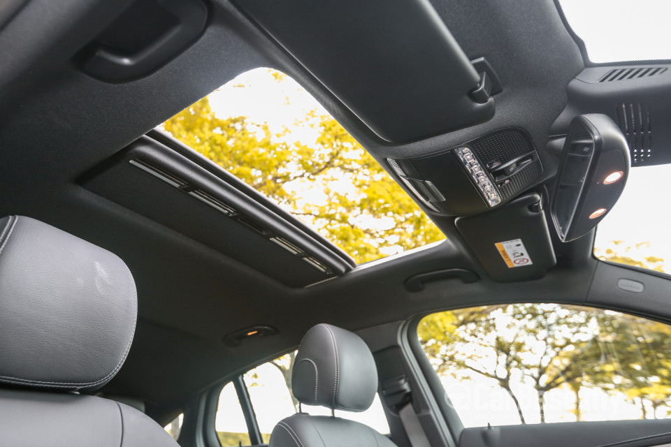 Mercedes-Benz GLC Coupe C253 (2016) Interior