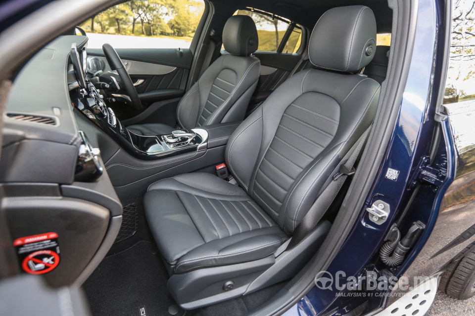 Mercedes-Benz GLC Coupe C253 (2016) Interior