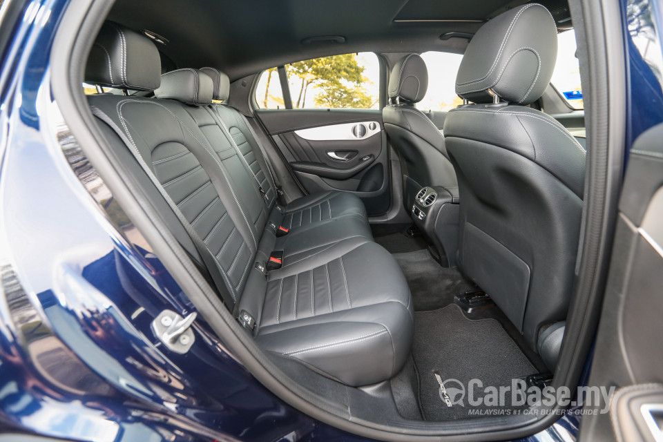 Mercedes-Benz GLC Coupe C253 (2016) Interior