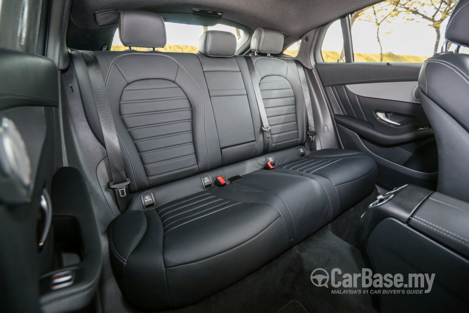 Mercedes-Benz GLC Coupe C253 (2016) Interior