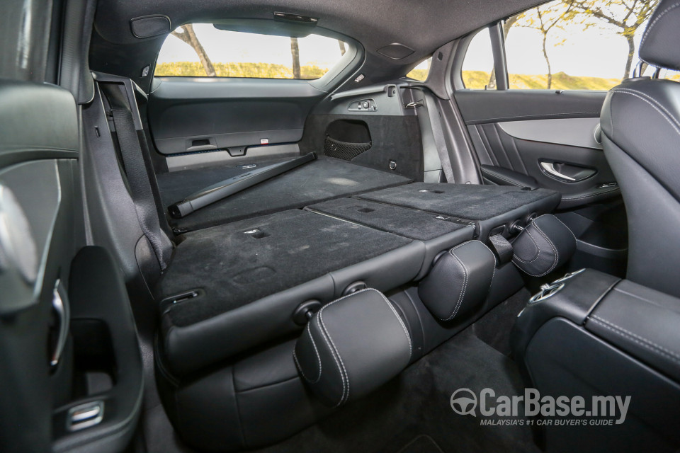 Mercedes-Benz GLC Coupe C253 (2016) Interior