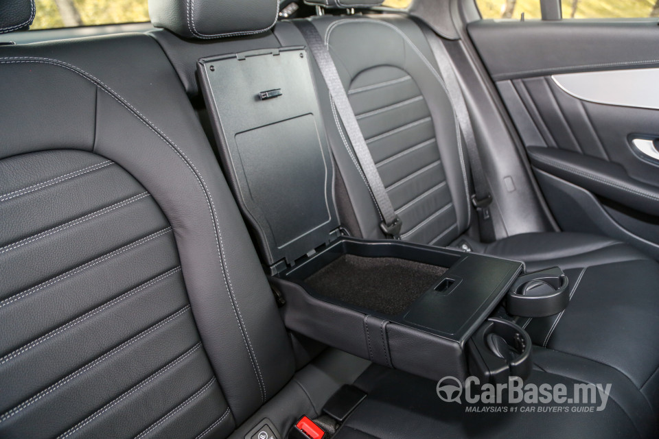 Mercedes-Benz GLC Coupe C253 (2016) Interior