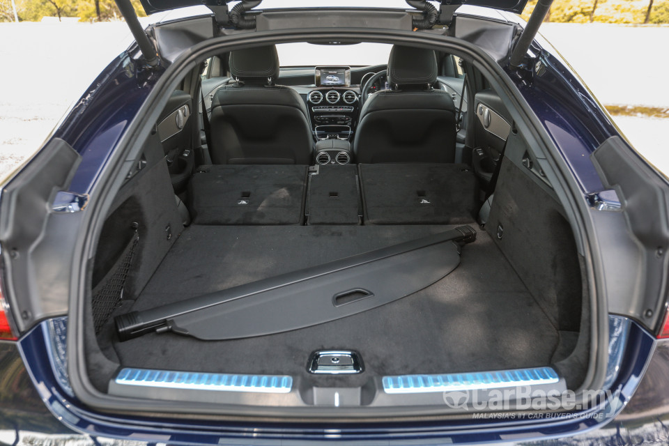 Mercedes-Benz GLC Coupe C253 (2016) Interior