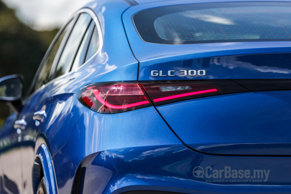 Mercedes-Benz GLC Coupe C254 (2023) Exterior