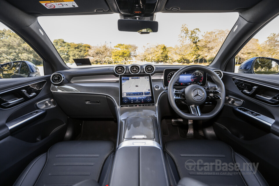 Mercedes-Benz GLC Coupe C254 (2023) Interior