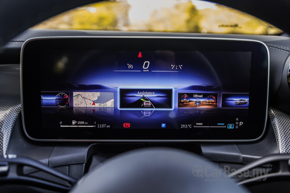 Mercedes-Benz GLC Coupe C254 (2023) Interior