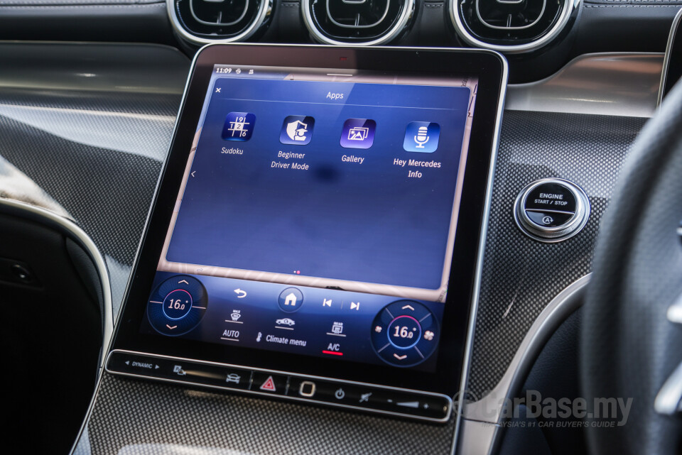 Mercedes-Benz GLC Coupe C254 (2023) Interior