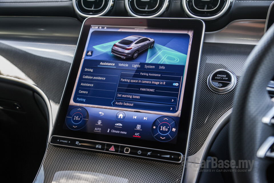 Mercedes-Benz GLC Coupe C254 (2023) Interior