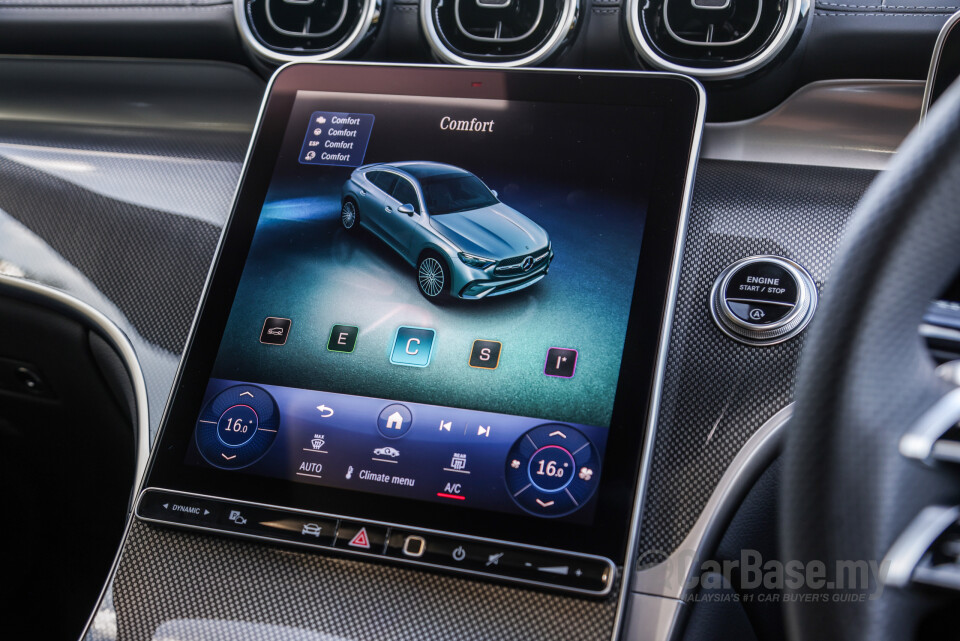 Mercedes-Benz GLC Coupe C254 (2023) Interior