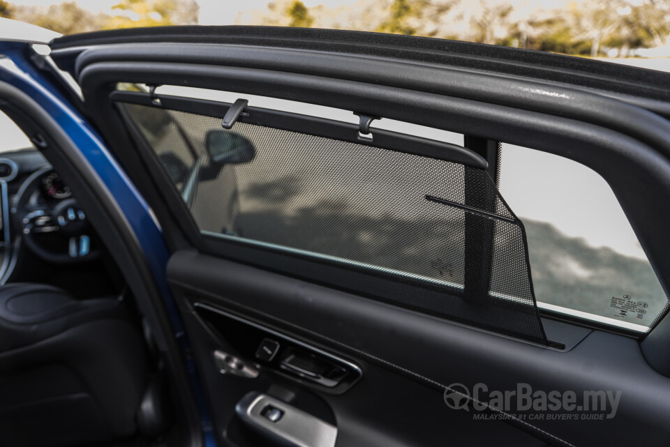 Mercedes-Benz GLC Coupe C254 (2023) Interior