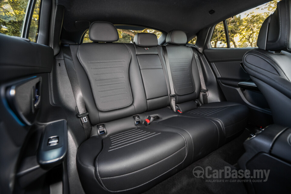 Mercedes-Benz GLC Coupe C254 (2023) Interior