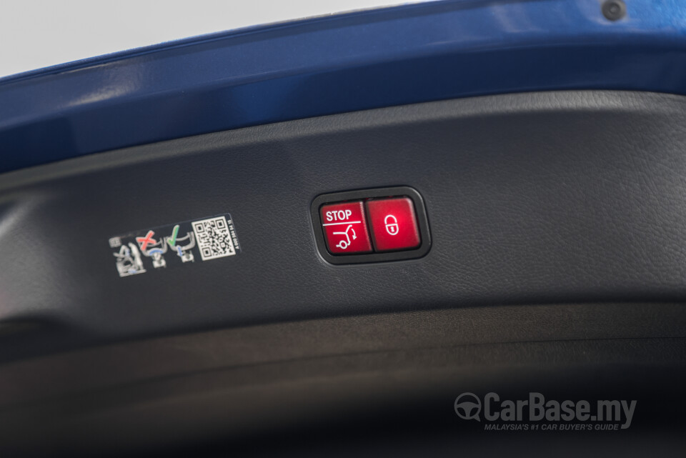 Mercedes-Benz GLC Coupe C254 (2023) Interior