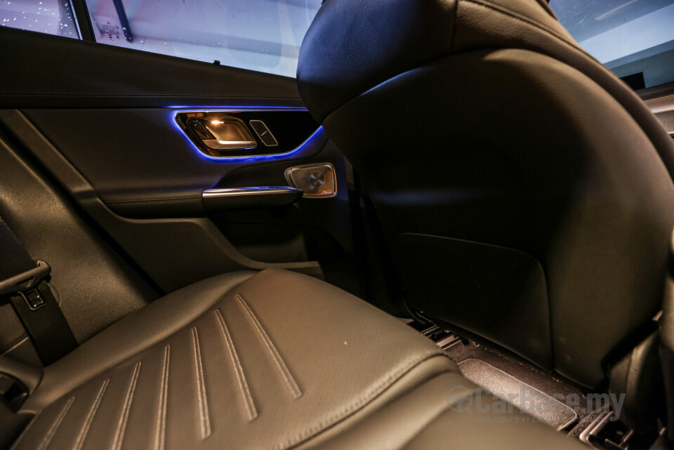 Mercedes-Benz GLC Coupe C254 (2023) Interior