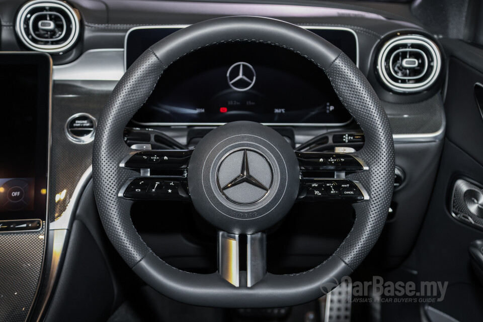 Mercedes-Benz GLC Coupe C254 (2023) Interior