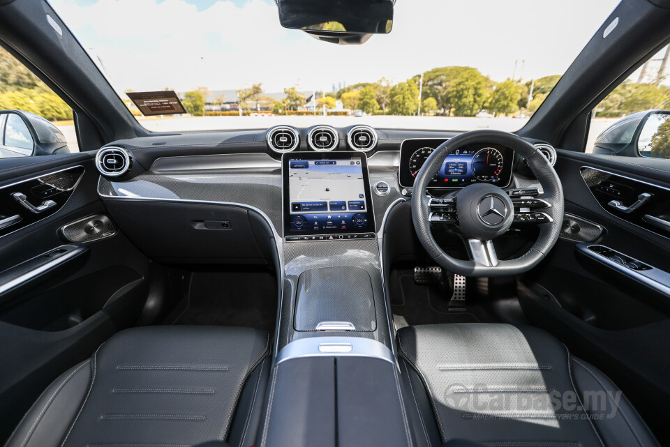 Mercedes-Benz GLC Coupe C254 (2023) Interior