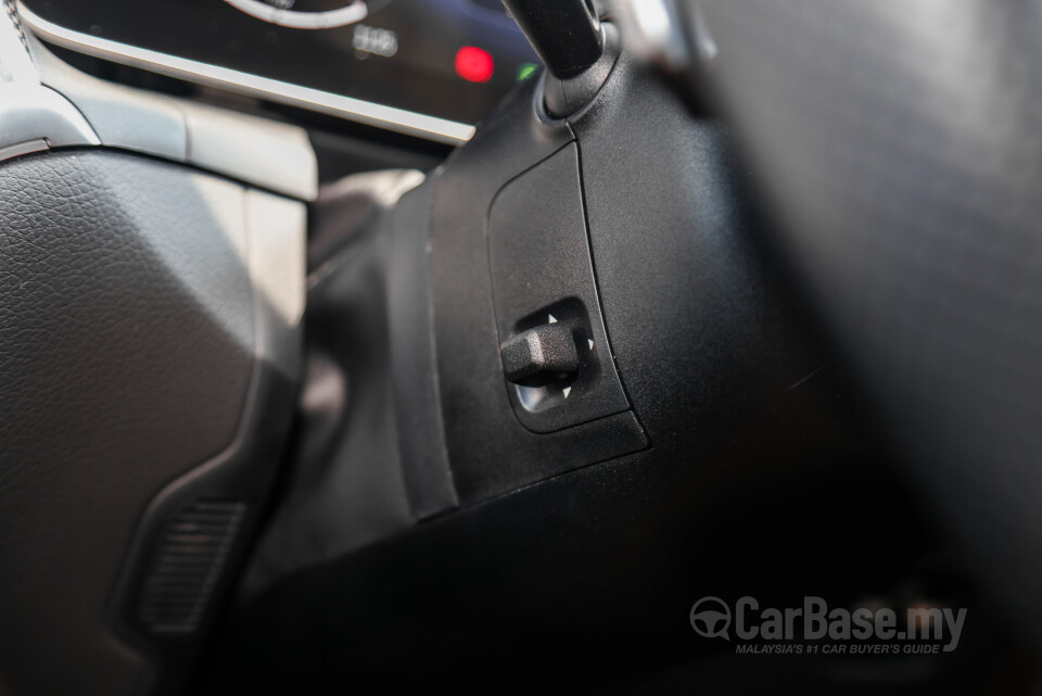 Mercedes-Benz GLC Coupe C254 (2023) Interior