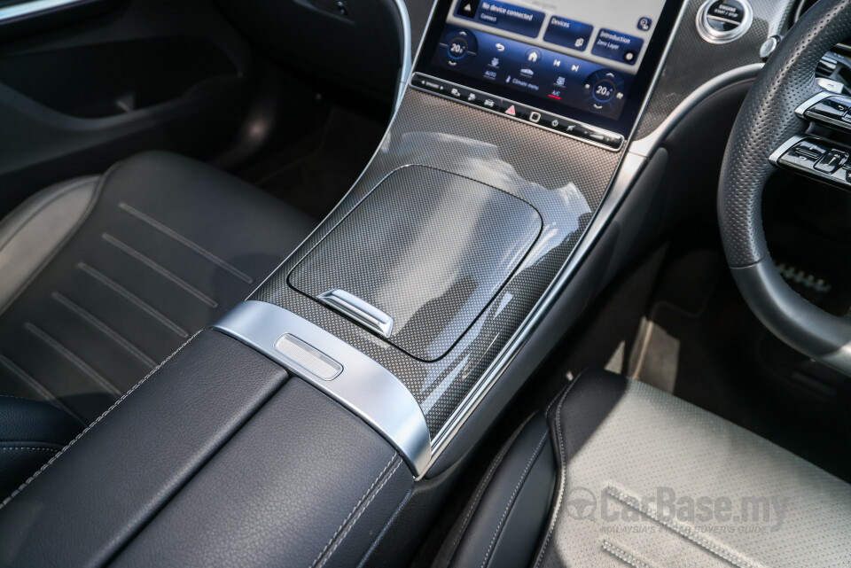 Mercedes-Benz GLC Coupe C254 (2023) Interior