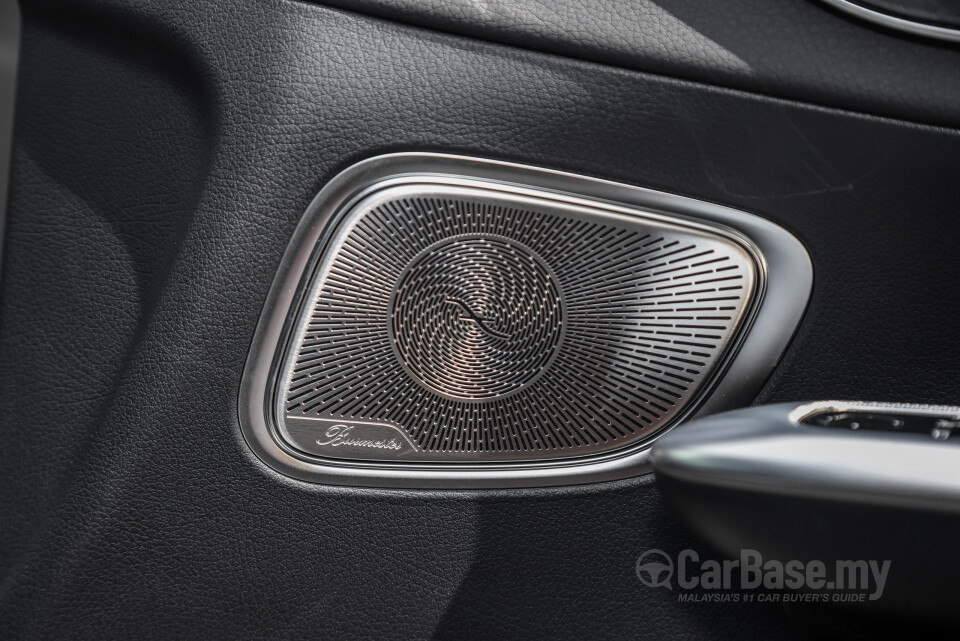 Mercedes-Benz GLC Coupe C254 (2023) Interior
