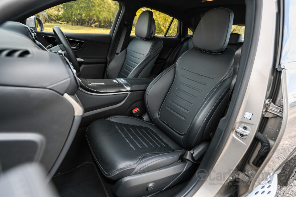 Mercedes-Benz GLC Coupe C254 (2023) Interior