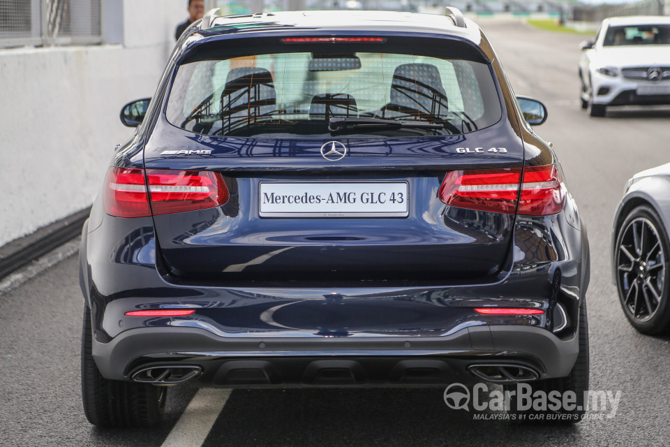 Mercedes-Benz AMG GLC X253 (2017) Exterior