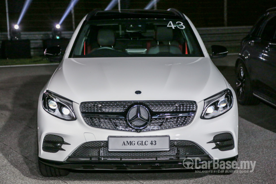 Mercedes-Benz AMG GLC X253 (2017) Exterior